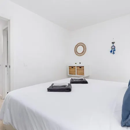 Home2book Cozy With Pool & Gym, Corralejo Apartment *