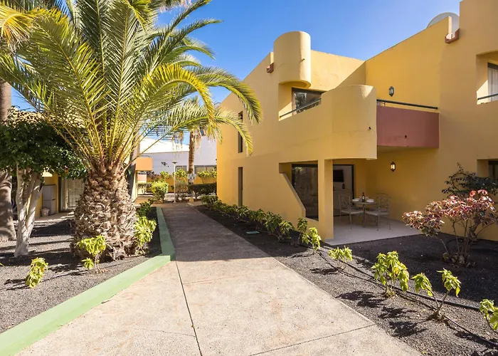 Home2book Poolside & Terrace Retreat, Corralejo Apartamento La Oliva